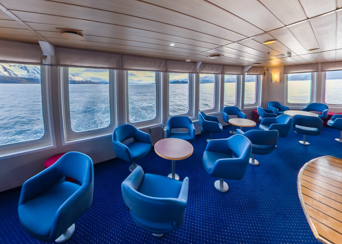 Adventure -Canada- Ocean-Nova-aft-saloon-ocean-nova Ocean Nova Lounge