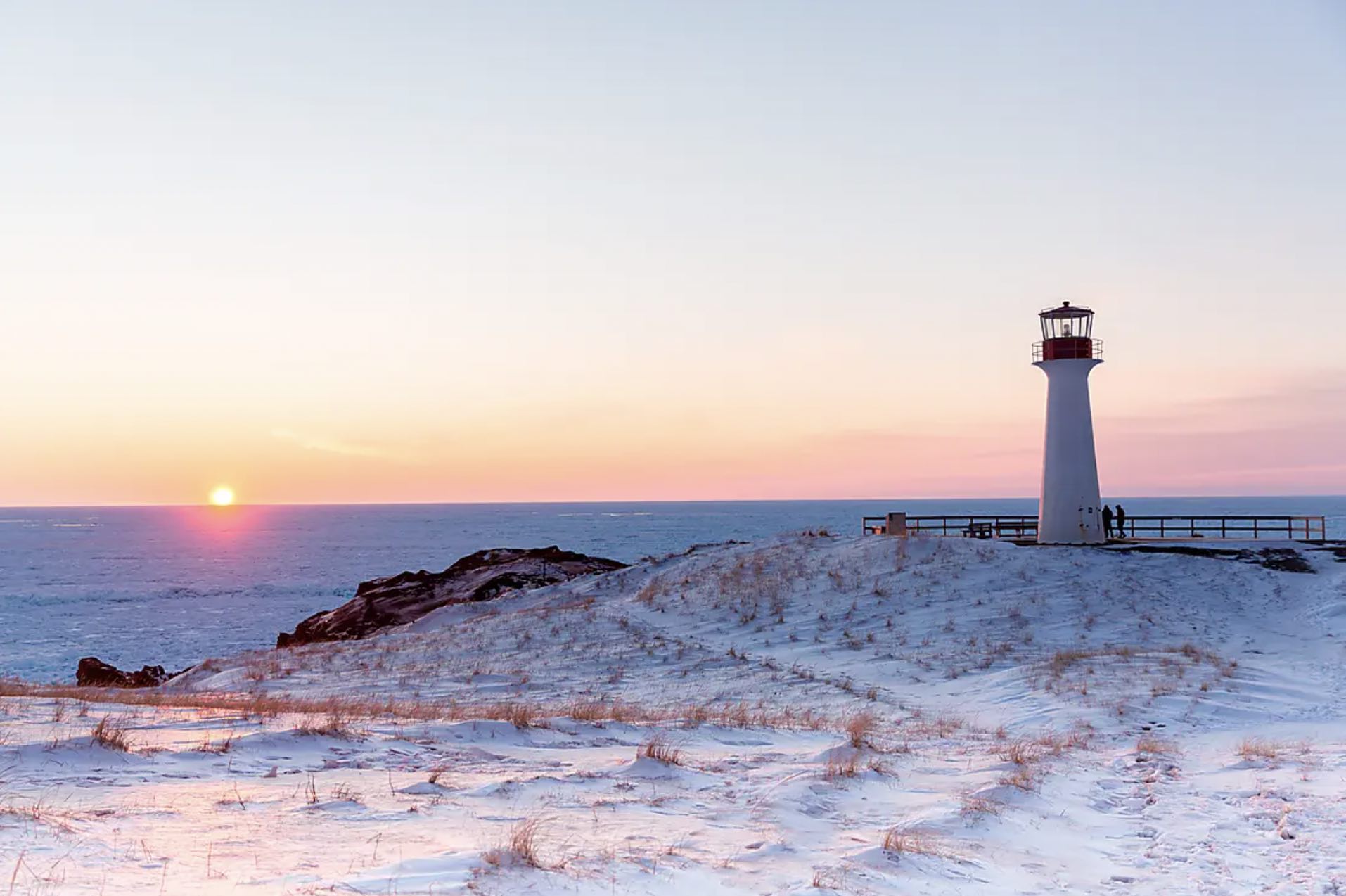 The-St.-Lawrence-River-in-the-Heart-of-the-Boreal-Winter-7-PONANT.jpg Cruise to St.Lawrance River