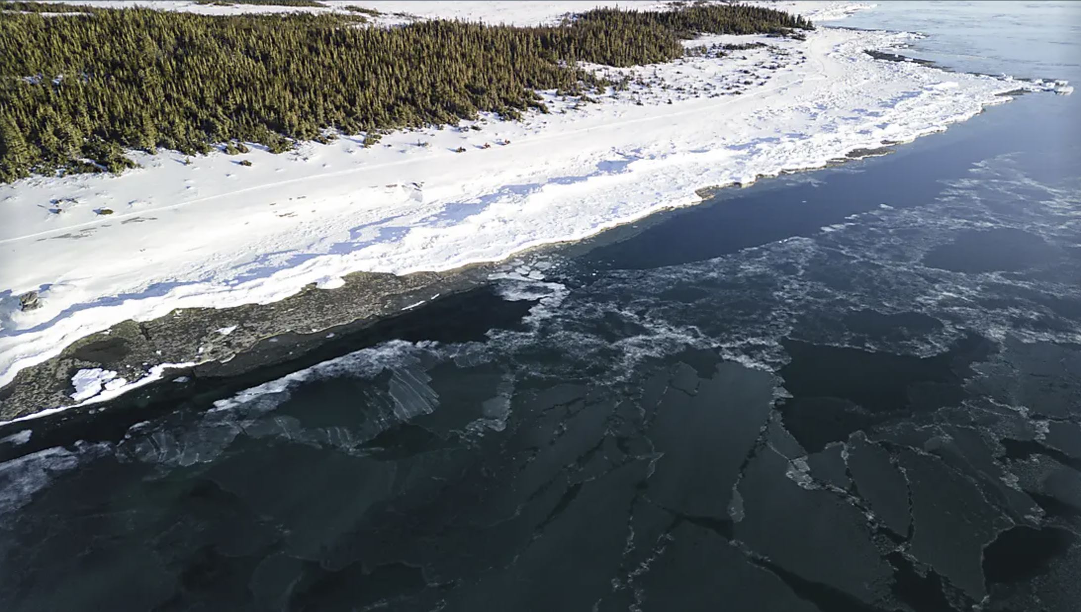 The-St.-Lawrence-River-in-the-Heart-of-the-Boreal-Winter-7-PONANT.jpg Cruise to St.Lawrance River